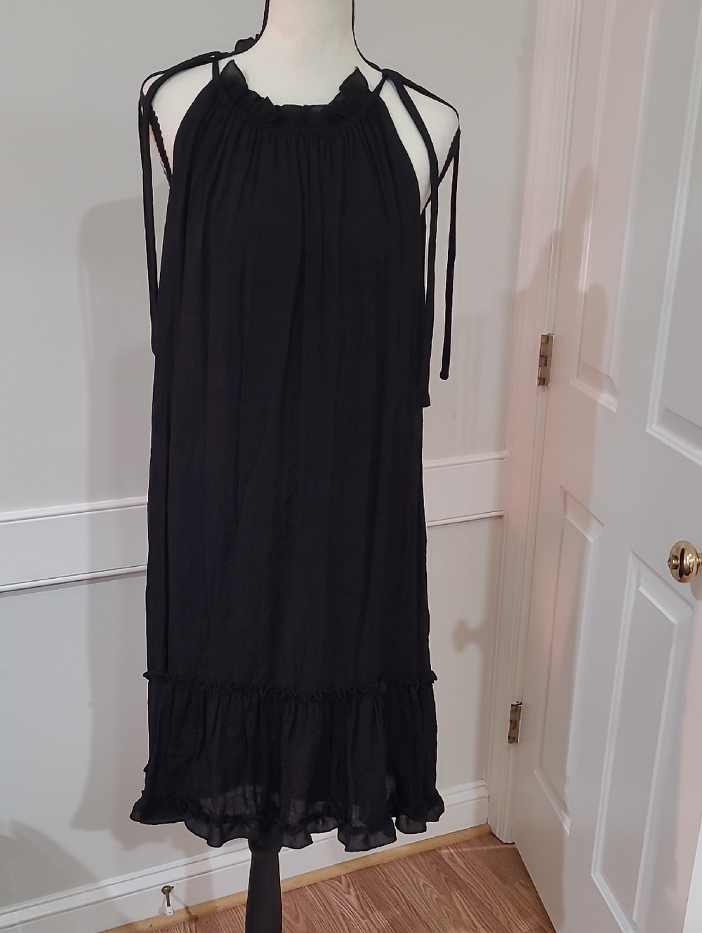 Signature by Robbie Bee Black Halter-Neck A-line Ruffle Hem Dress - Size L